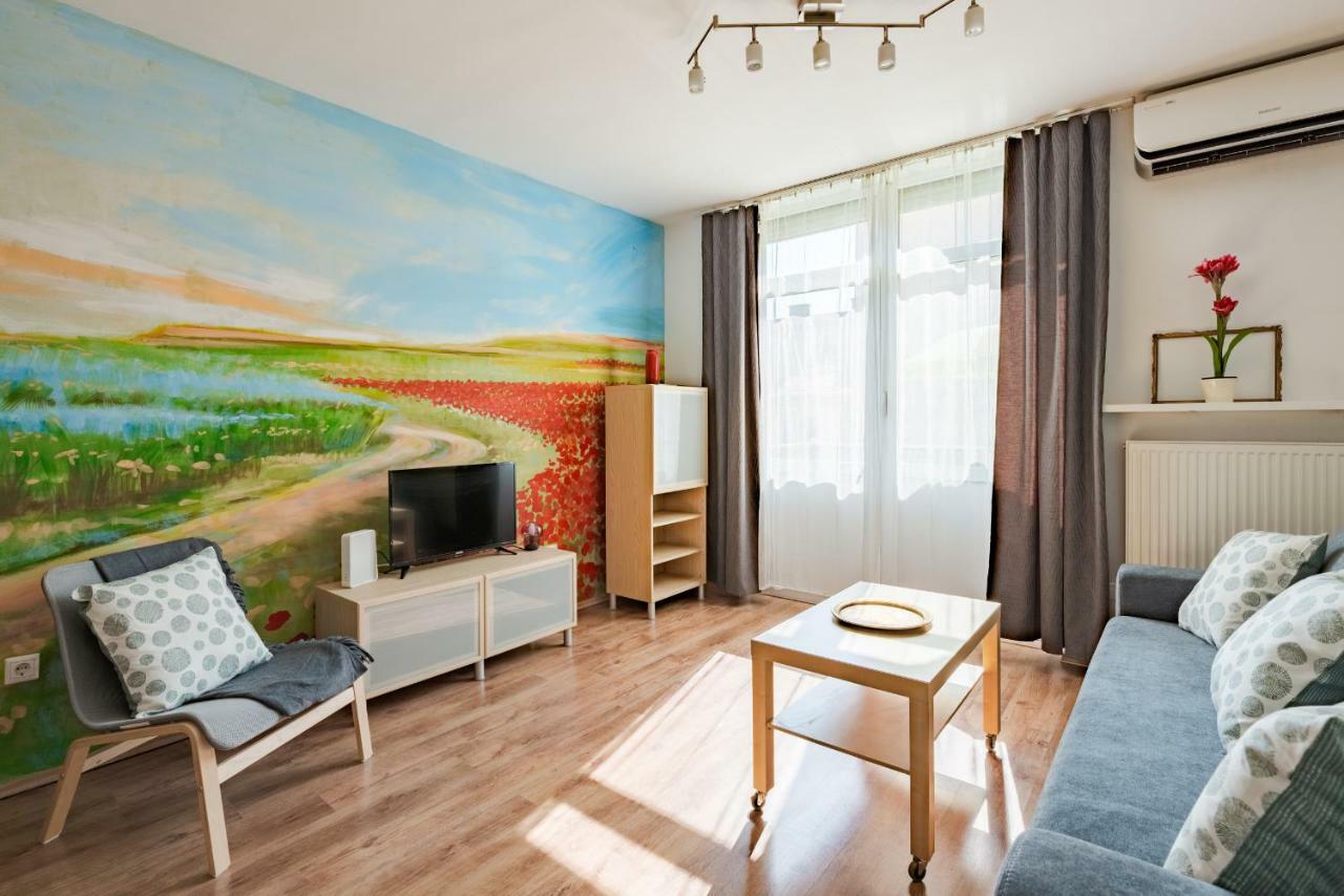 Rakoczi Apartments Budapeste Exterior foto